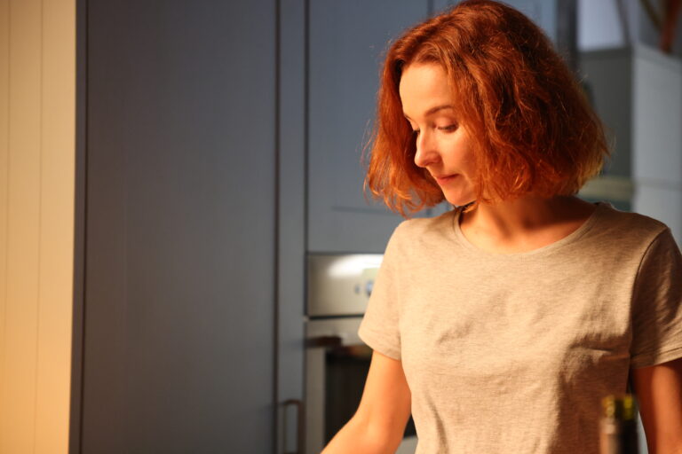 Amy Beth Hayes rehearses the kitchen scene in WiRED